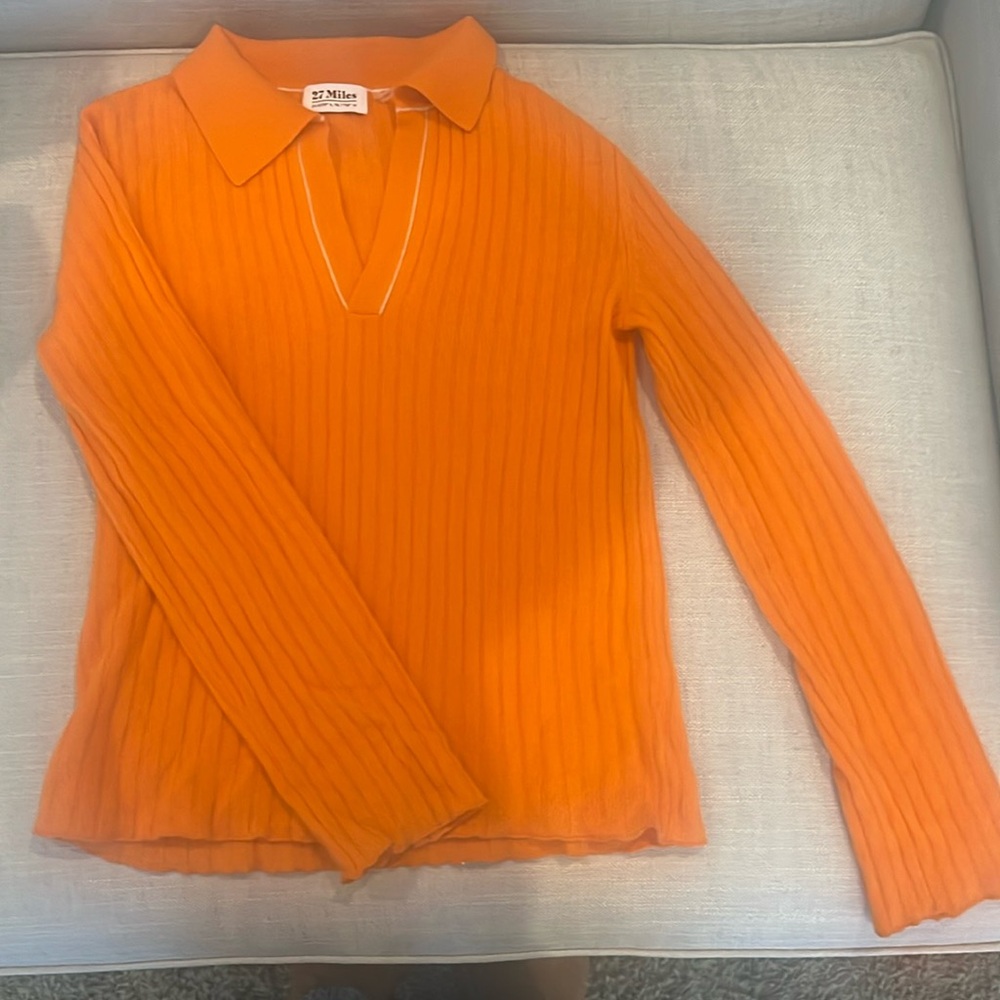 27miles. Orange and White v Neck Collar Cashmere Sweater.  Size small.